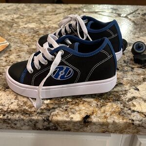 Kids Heely’s wheeled sneakers